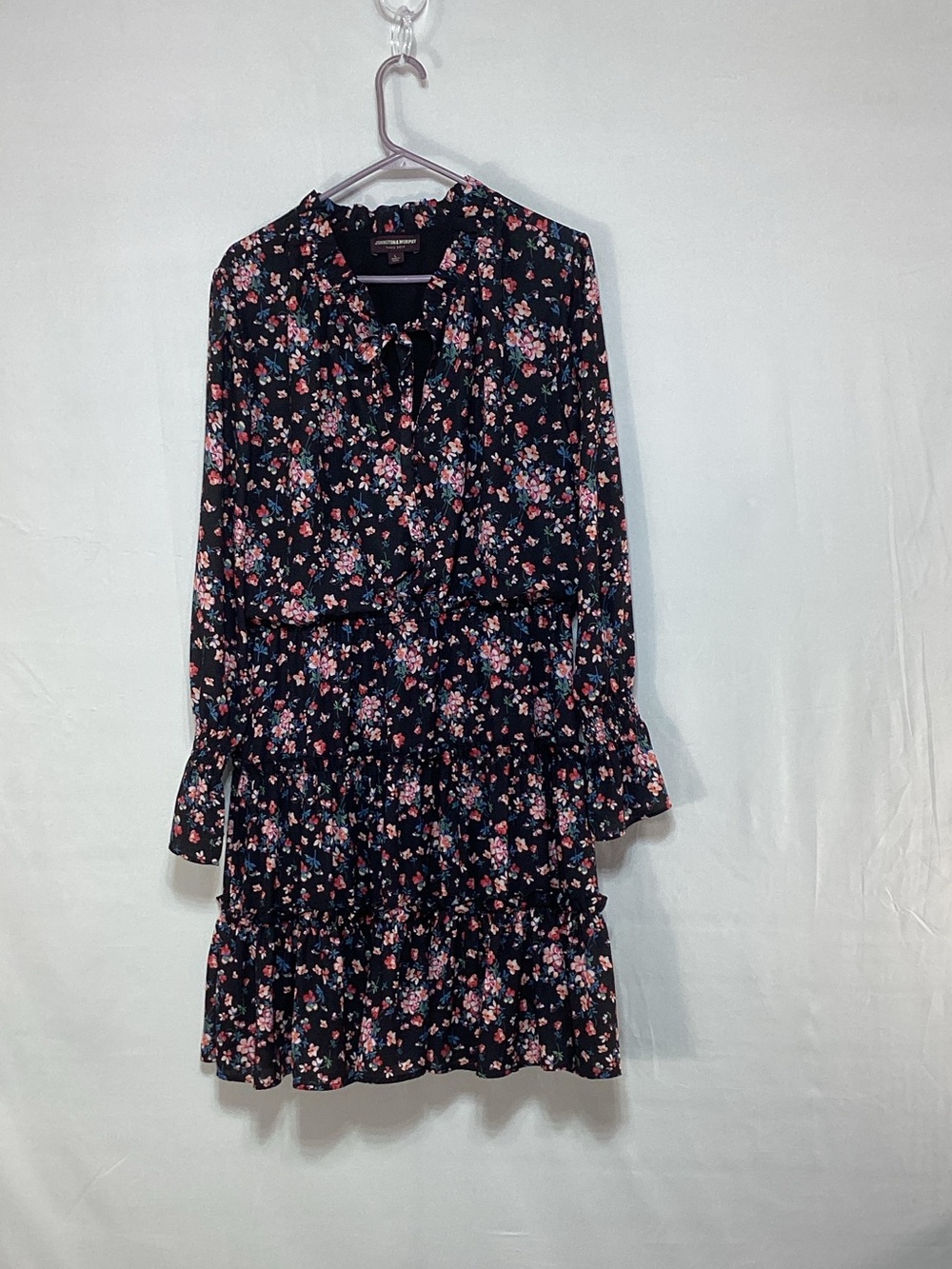 Johnston & Murphy Large  Black Floral Tiered Long-Sleeve Dress